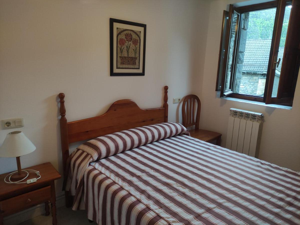 Centro Torla 4Pax Apartamento Екстер'єр фото